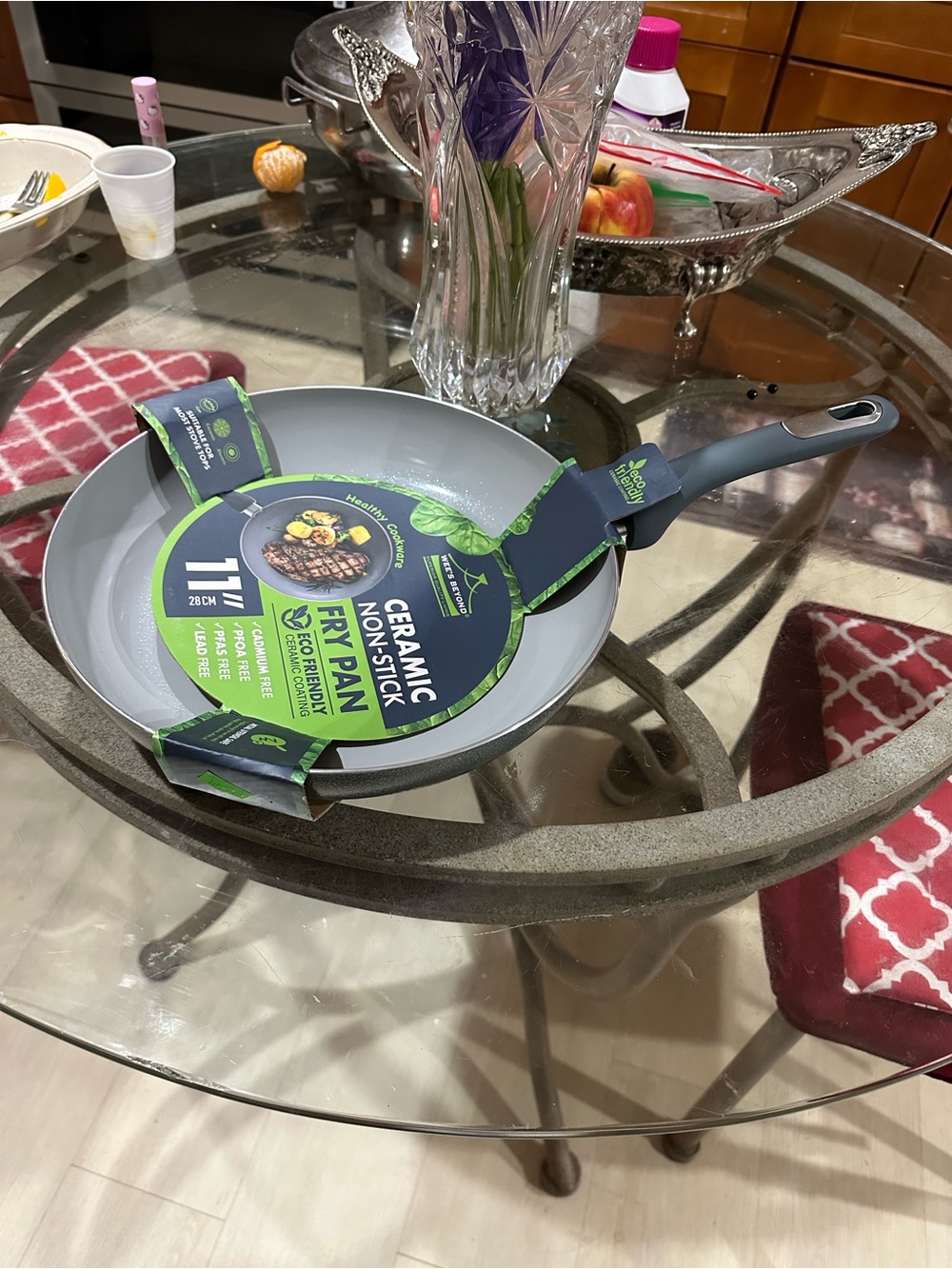 ceramic non-stick fry pan featuring an eco-friendly coating